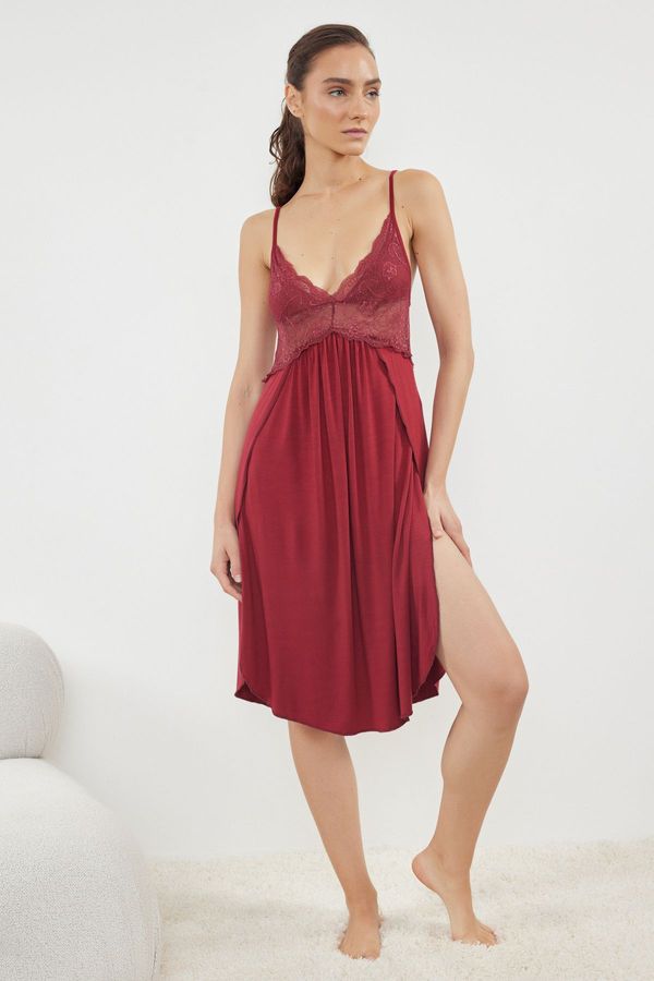 Trendyol Trendyol Burgundy Lace Back and Slit Detailed Rope Strap Knitted Nightgown