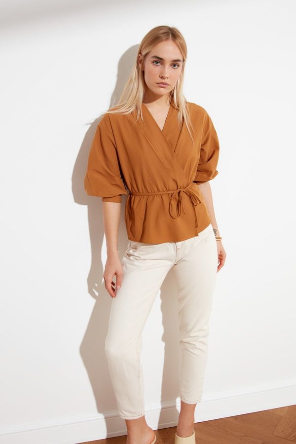 Trendyol Trendyol Camel Double Breasted Woven Tie Detail Blouse