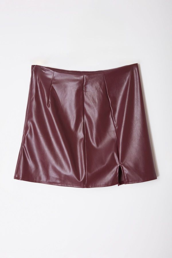 Trendyol Trendyol Claret Red Faux Leather Slit Mini Skirt