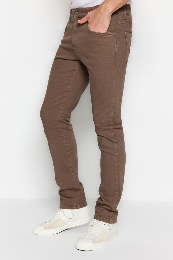 Trendyol Trendyol Comfortable Brown Men's Regular Fit Gabardine Trousers, which 360 Degree Stretches in All Directions