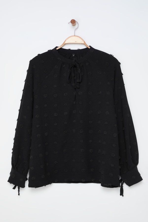 Trendyol Trendyol Curve Black Balloon Sleeve Pompom Woven Plus Size Blouse