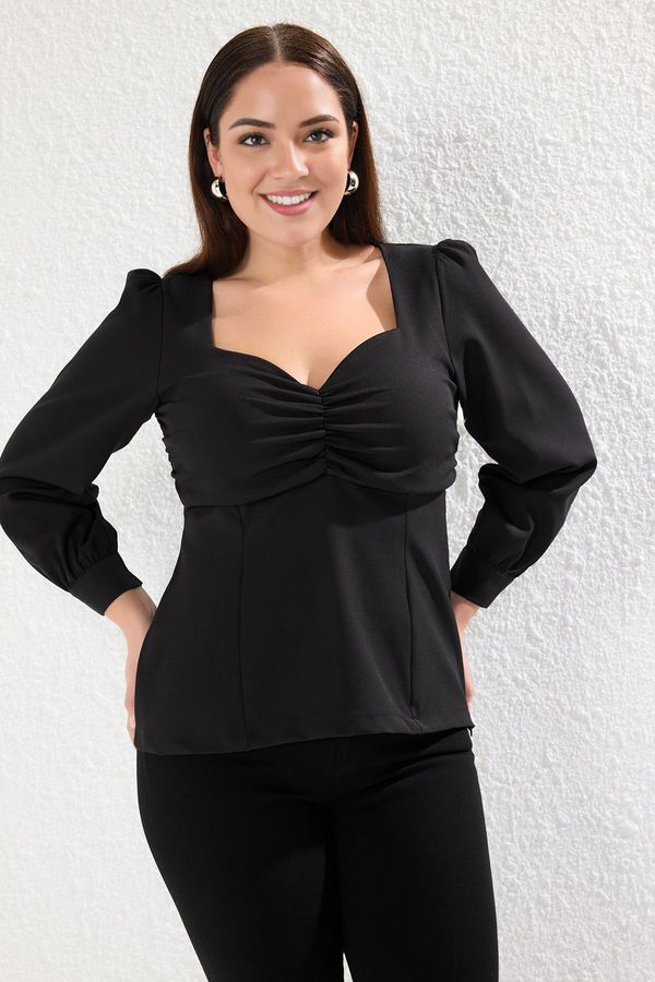 Trendyol Trendyol Curve Black Finike Woven Plus Size Blouse