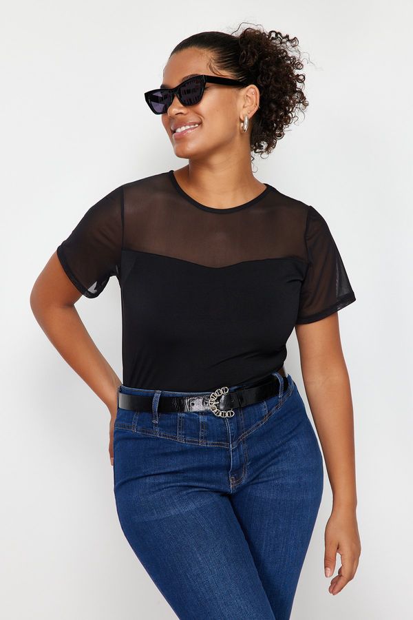 Trendyol Trendyol Curve Black Heart Neck Mesh Detailed Knitted Blouse