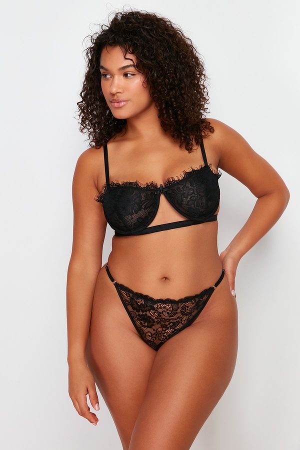 Trendyol Trendyol Curve Black Lace Underwire Covered Underwear Set