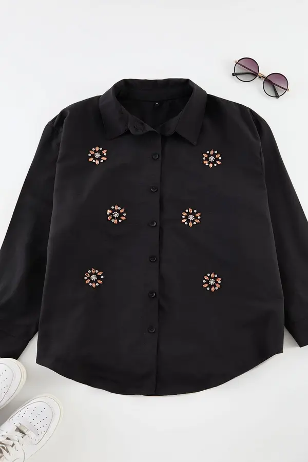 Trendyol Trendyol Curve Black Large Size Stone Embroidered Poplin Shirt