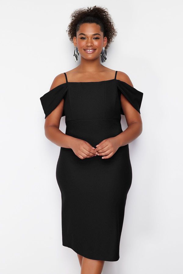 Trendyol Trendyol Curve Black Plain Bodycone Midi Woven Plus Size Dress
