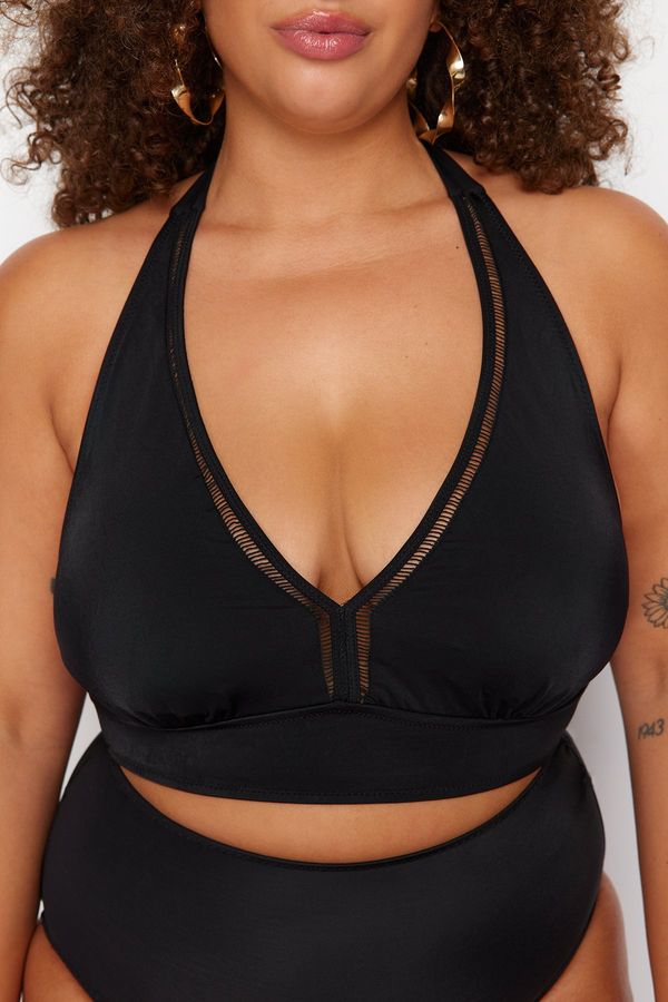 Trendyol Trendyol Curve Black V-Neck Covered Bikini Top