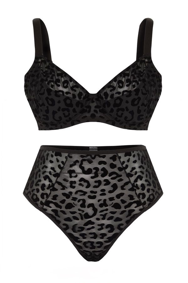 Trendyol Trendyol Curve Black Velvet Leopard Print High Waist Plus Size Lingerie Sets