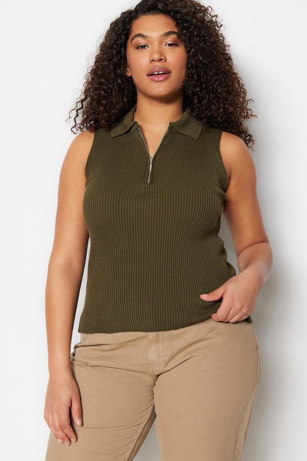 Trendyol Trendyol Curve Dark Green Body-Charming Fine Knitwear Zippered Blouse