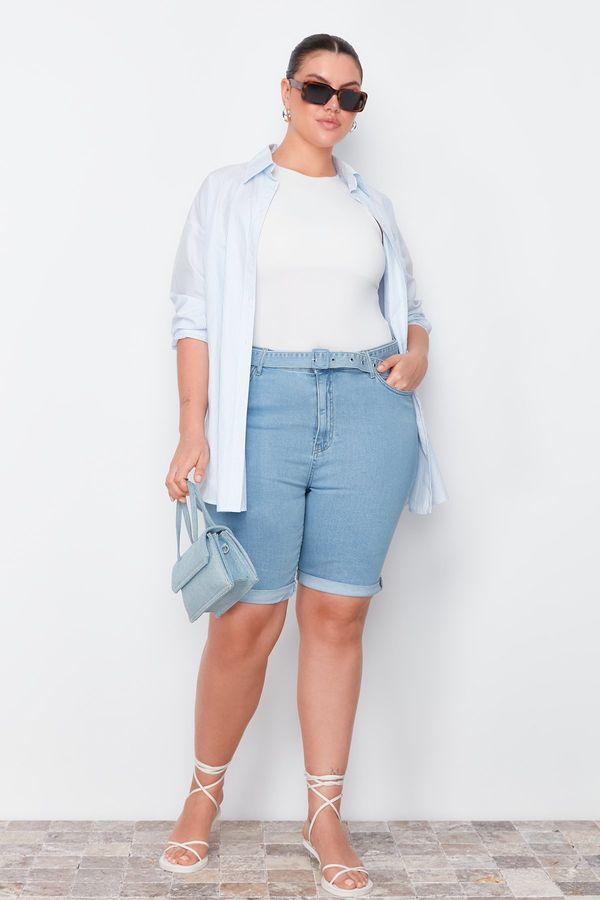 Trendyol Trendyol Curve Light Blue Belted Stretchy Skinny Denim Shorts