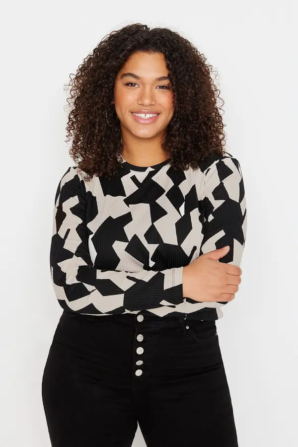 Trendyol Trendyol Curve Multicolored Patterned Bodycone/Fits Body Ribbed Knit Plus Size Blouse