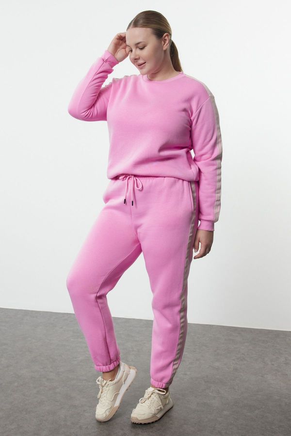 Trendyol Trendyol Curve Pink Crew Neck Regular Stripe Detailed Polar Fleece Knitted Plus Size Tracksuit