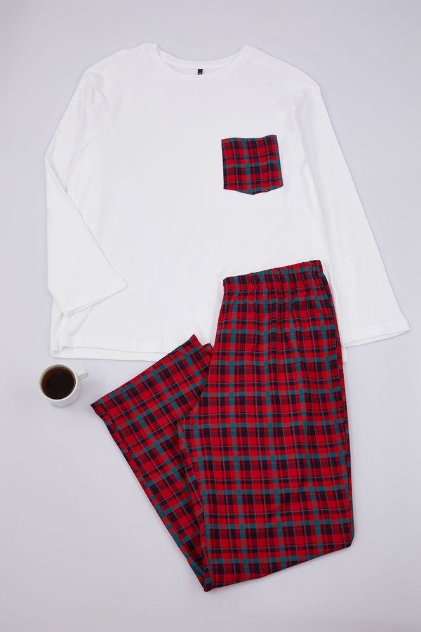 Trendyol Trendyol Curve White Plaid Tshirt-Pants Knitted Pajama Set