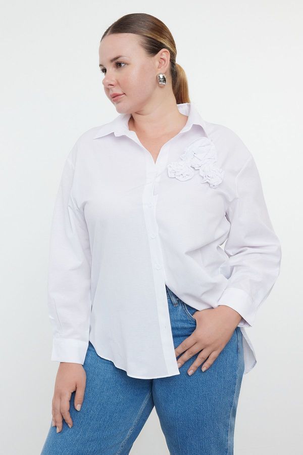 Trendyol Trendyol Curve White Rose Plus Size Woven Shirt