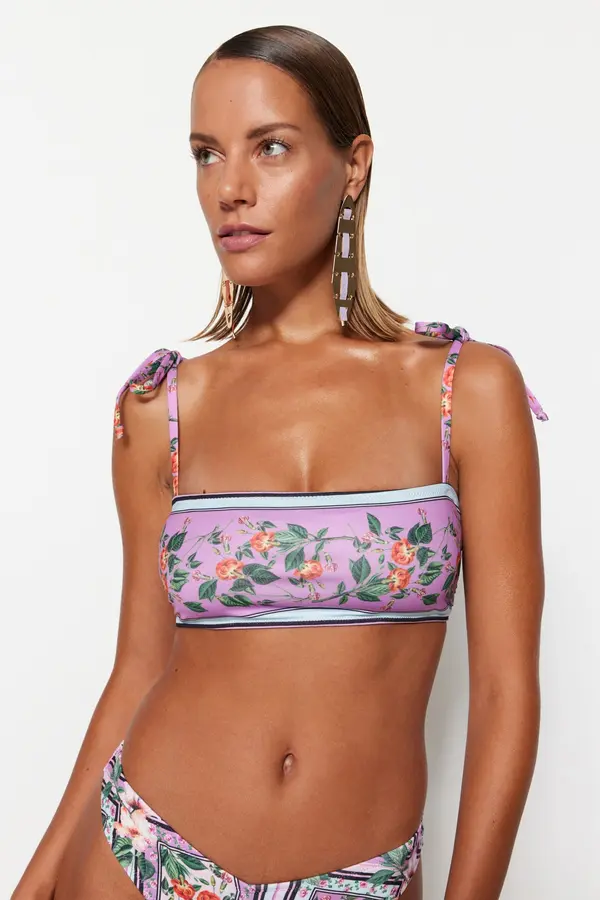 Trendyol Trendyol cvetlični vzorčni trakovi vezani bikini vrh