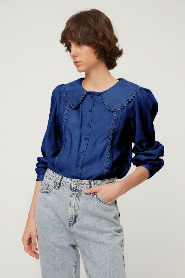 Trendyol Trendyol Dark Navy Blue Lace Detailed Woven Shirt