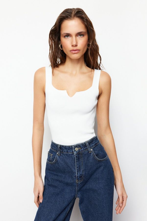 Trendyol Trendyol Ecru Crop Basic Top Knitwear Blouse