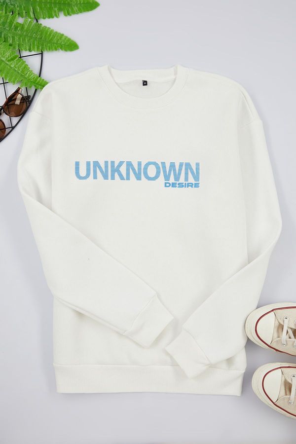 Trendyol Trendyol Ecru Oversize/Wide Cut Text Printed Crew Neck Sweatshirt with Fleece Inside