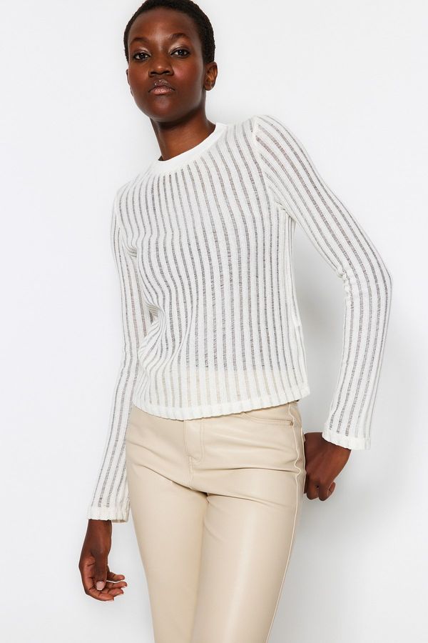 Trendyol Trendyol ecru prozorna trikota videz tkanine posadka pravilne velikosti vrat pletena bluza