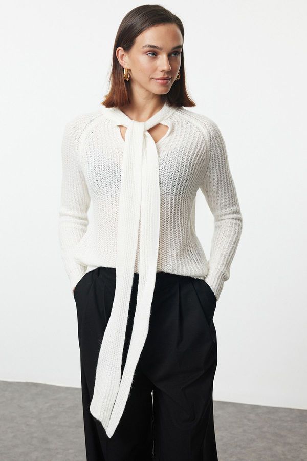 Trendyol Trendyol Ecru Soft Textured Loose Knit Sweater