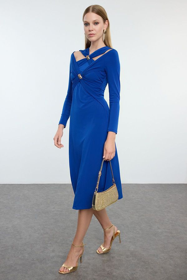 Trendyol Trendyol Elegant Evening Dress with Saks Accessory Detail