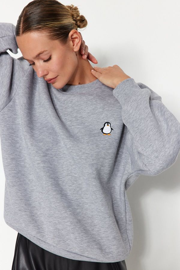 Trendyol Trendyol Gray Animal Embroidered Regular/Normal Fit Thick Inside Fleece Knitted Sweatshirt