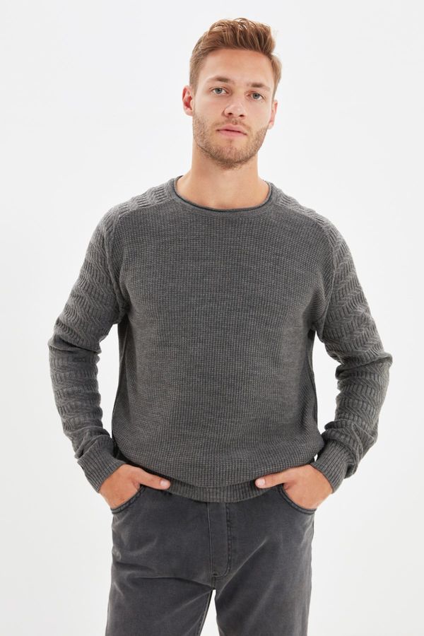 Trendyol Trendyol Gray FL Men's Slim Fit Crew Neck Sleeve Textured Patterned Raglan Sleeve Knitwear Sweater