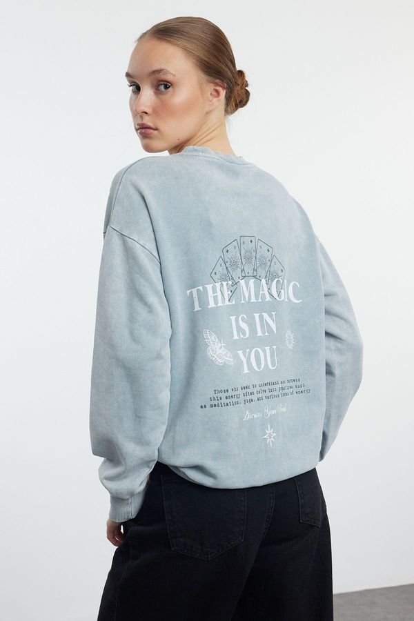 Trendyol Trendyol Gray Front and Back Printed Washed Oversize/Wide Fit Knitted Sweatshirt