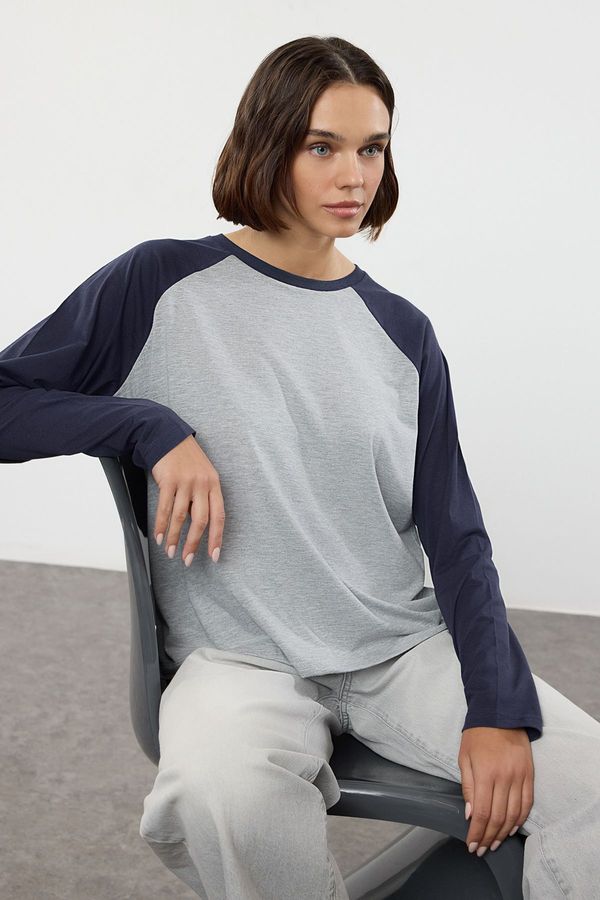 Trendyol Trendyol Gray Melange Color Blocked Relaxed/Comfortable Fit Regular/Normal Size Knitted T-Shirt