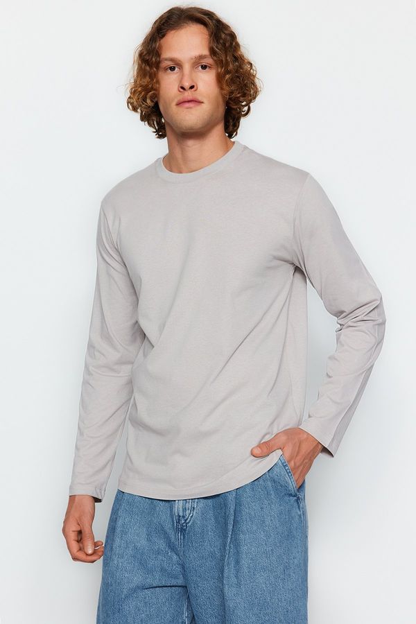 Trendyol Trendyol Gray moška osnovna redna/navadna rezana 100% bombažna majica z dolgimi rokavi.