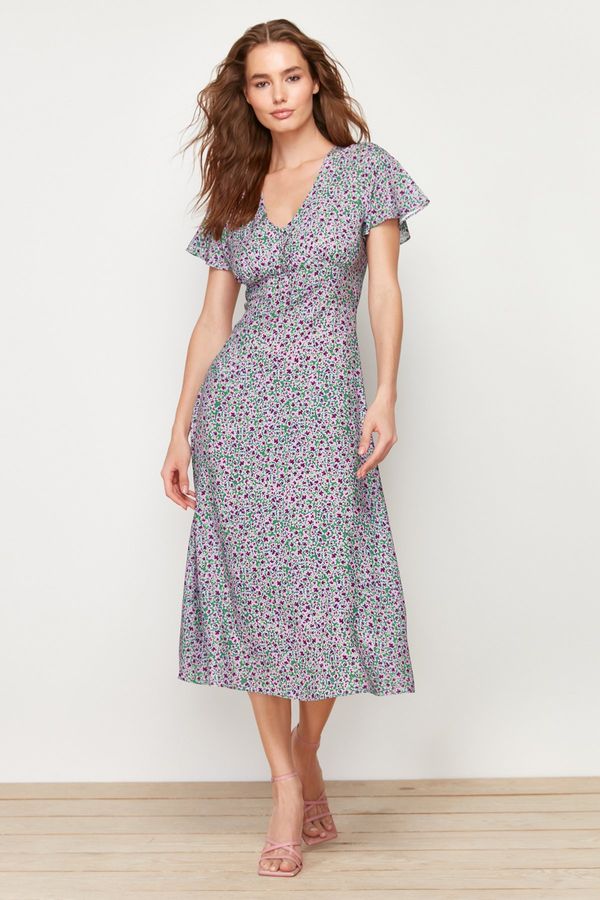 Trendyol Trendyol Green Floral Pattern A-Line V Neck 100% Viscose Woven Midi Dress