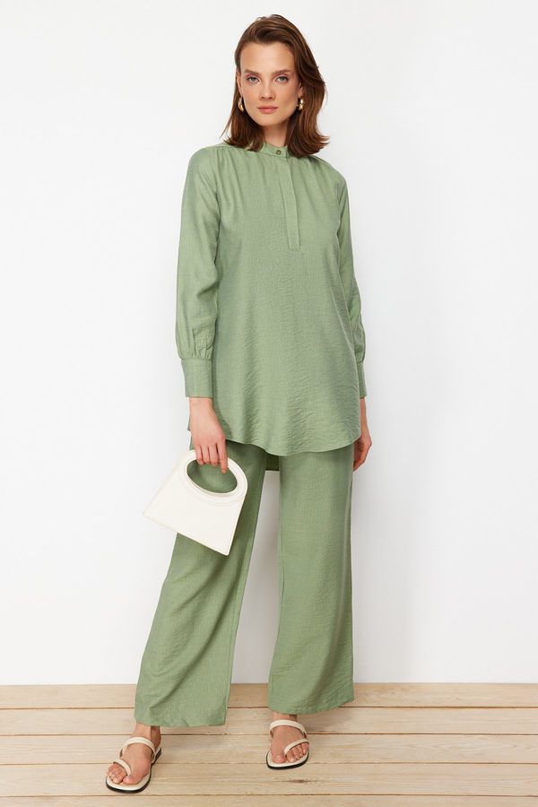 Trendyol Trendyol Green Half-Concealed Fly Shoulder Detailed Tunic-Pants Weave Suit