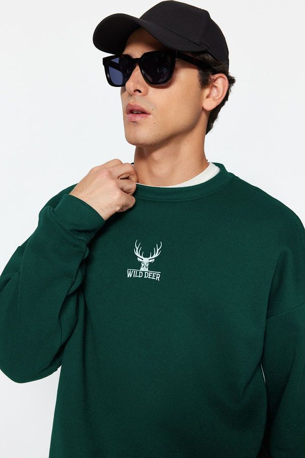 Trendyol Trendyol Green Oversize/Wide Cut Crew Neck Long Sleeve Animal Embroidered Sweatshirt