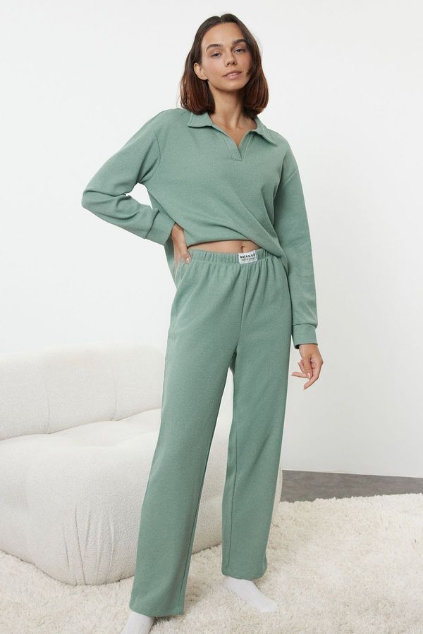 Trendyol Trendyol Green Slogan Label Detailed Waffle Fabric Knitted Pajama Set