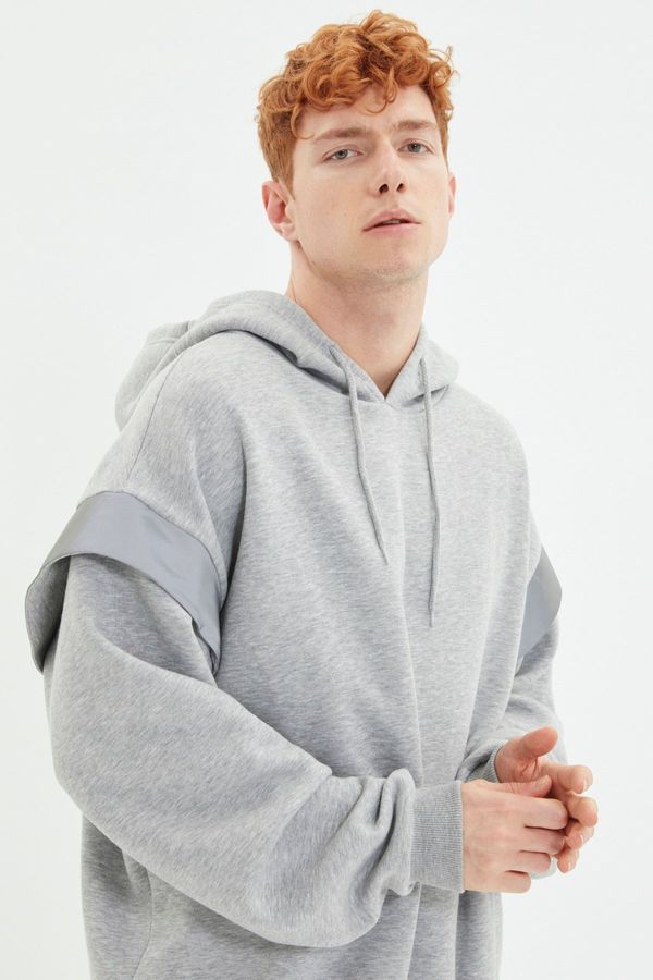 Trendyol Trendyol Grey Oversize/Wide Cut Hooded Reflective Detailed Fleece/Warm Sweatshirt