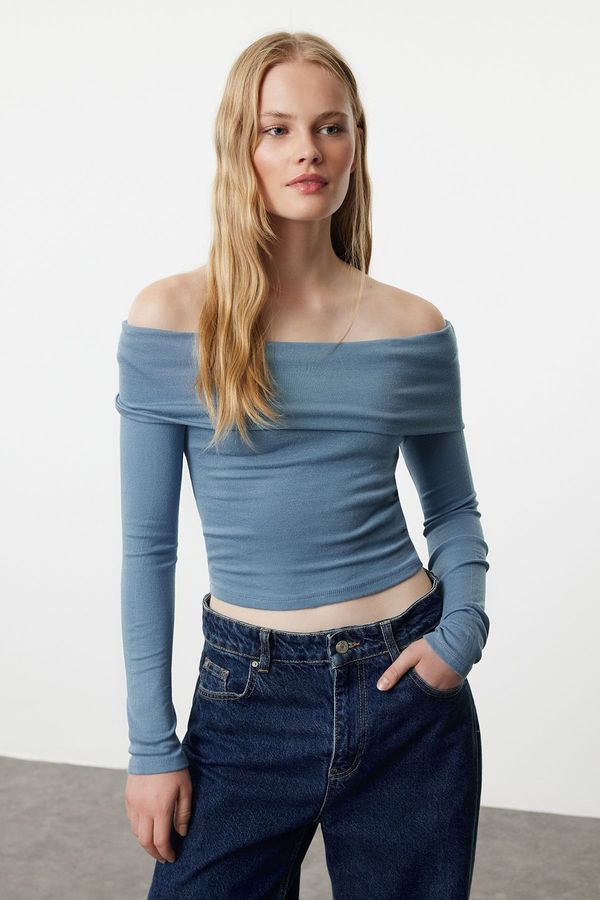 Trendyol Trendyol Indigo Carmen Collar Crop/Short Stretchy Knitted Blouse