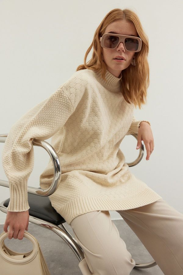 Trendyol Trendyol kamniti stoječi ovratnik Vzorec satja pleteni pulover za pletenine