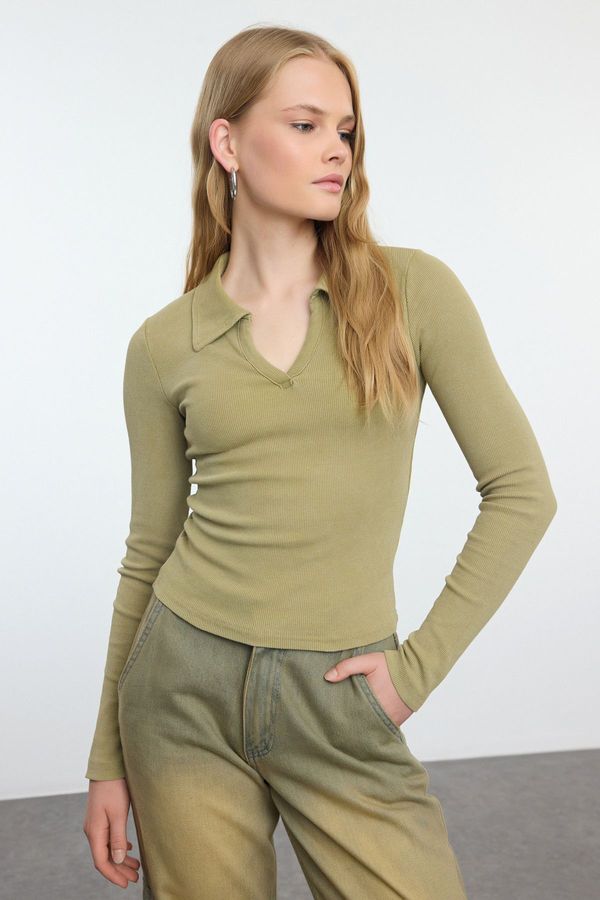 Trendyol Trendyol Khaki Aged/Faded Effect Body-Smooth Polo Collar Ribbed Flexible Knitted Blouse