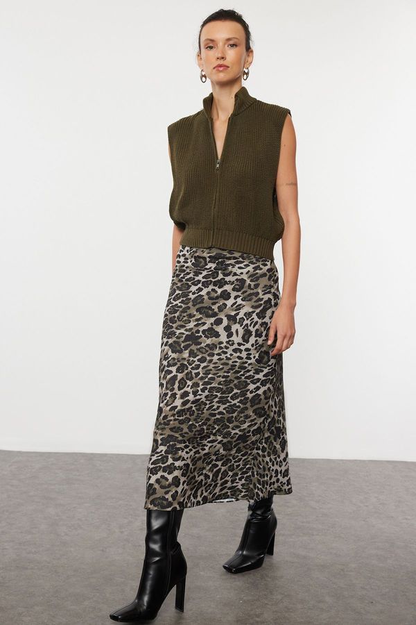 Trendyol Trendyol Khaki Leopard Patterned Satin Midi Length Woven Skirt