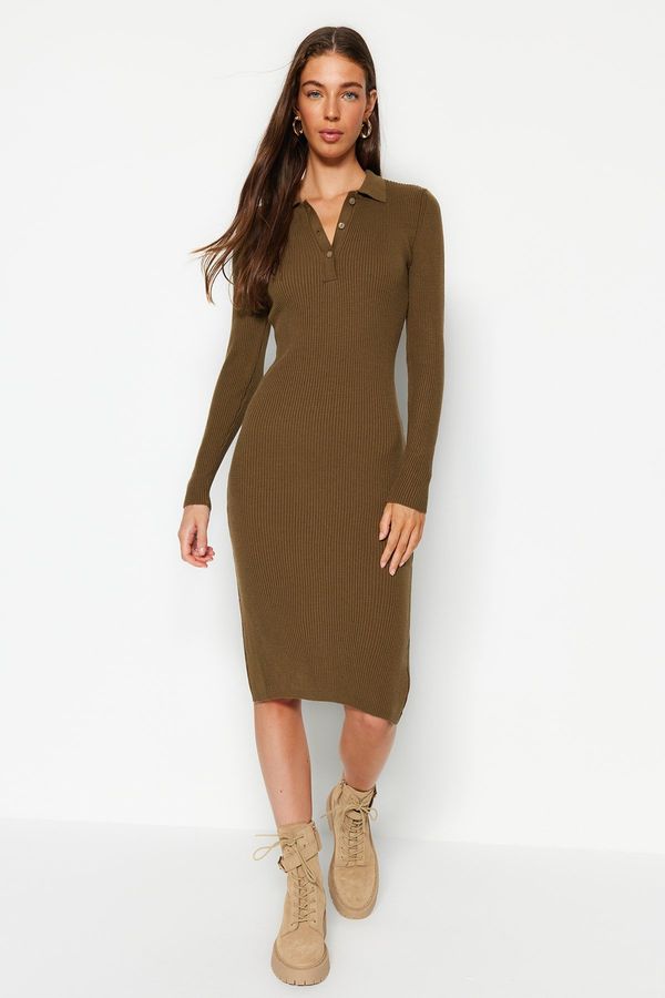 Trendyol Trendyol Khaki Midi pletenine Polo vratna obleka