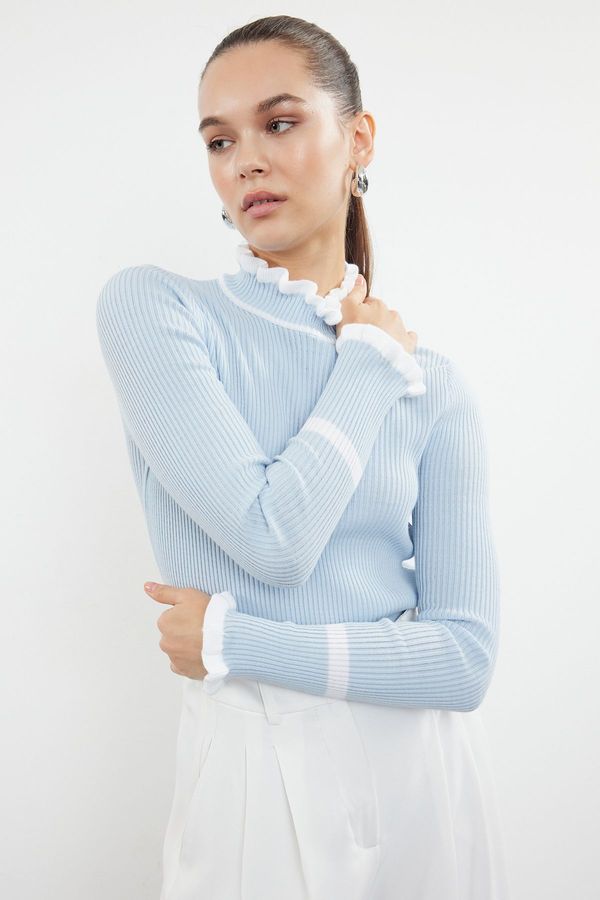 Trendyol Trendyol Light Blue Color Block Knitwear Sweater