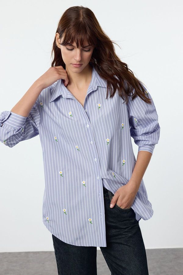 Trendyol Trendyol Light Blue Daisy Print Detailed Oversize Wide Fit Shirt