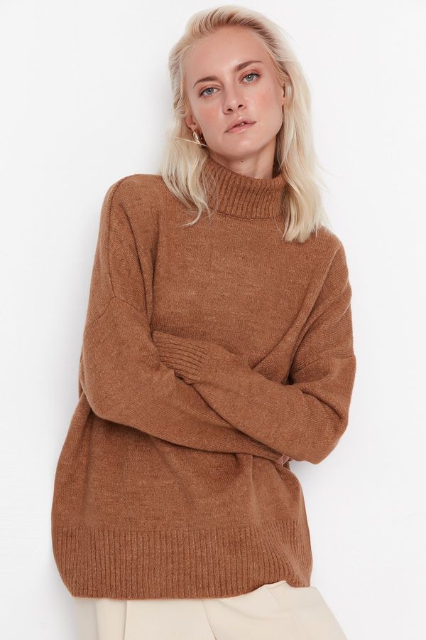 Trendyol Trendyol Light Brown Wide Fit, Soft Textured Standing Collar Knitwear Sweater