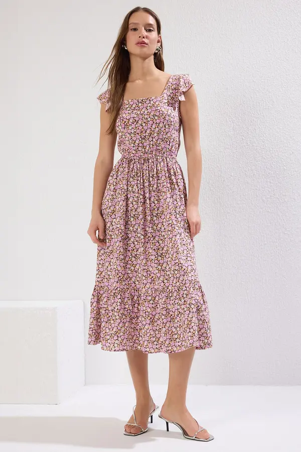 Trendyol Trendyol Lilac Floral Print Square Collar A-line Viscose Midi Woven Dress