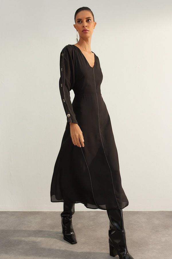 Trendyol Trendyol Limited Edition Black A-Line Woven Dress with Stitching Detail