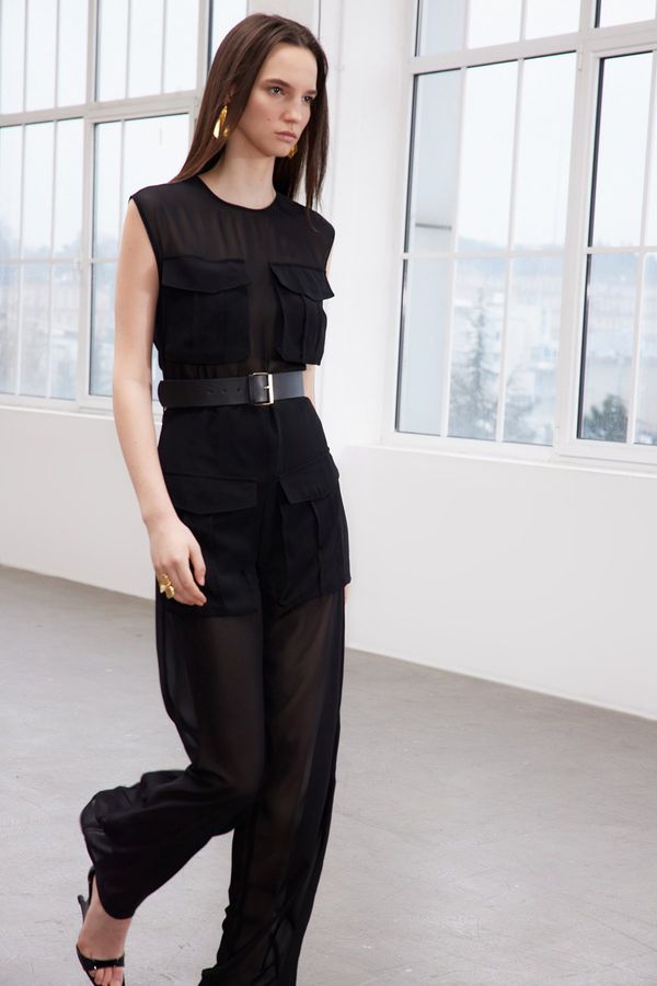 Trendyol Trendyol Limited Edition Black Belt Detailed Chiffon Jumpsuit