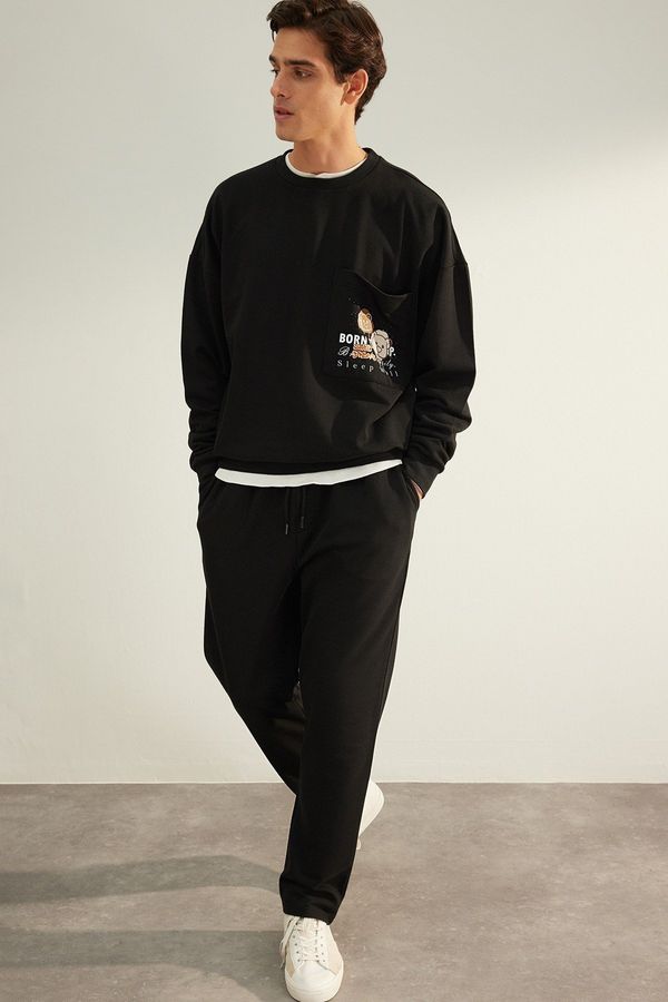 Trendyol Trendyol Limited Edition Black Regular/Normal Cut Sweatpants