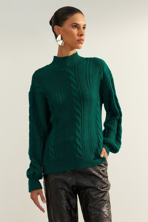 Trendyol Trendyol Limited Edition Green Back s čipkastim detajlom, pleteni pulover
