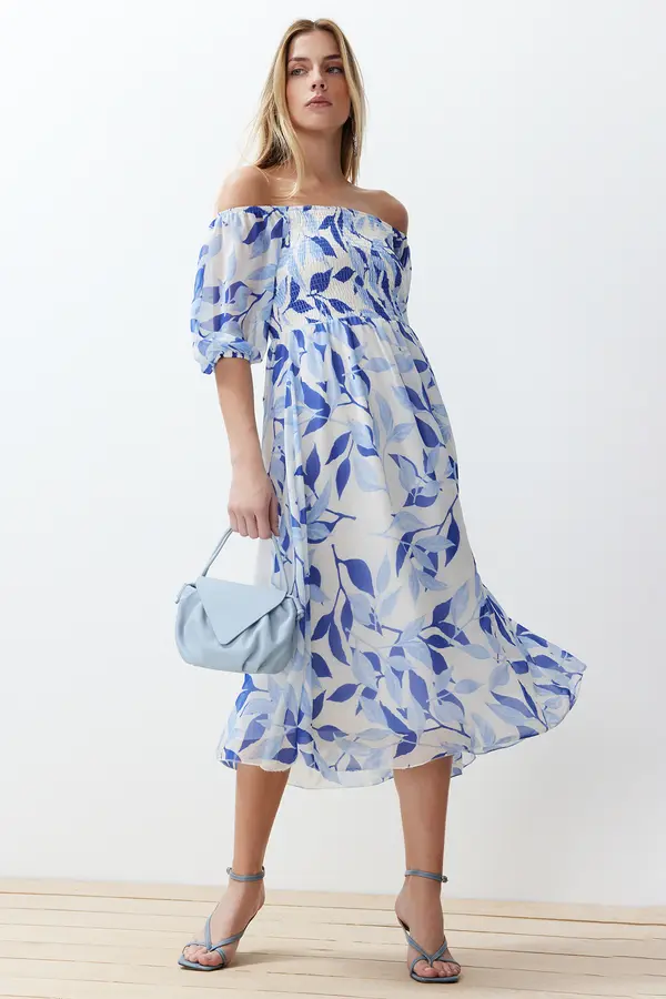 Trendyol Trendyol Madonna neck Chiffon Maxi Woven Dress with Blue Floral Skirt Opening at the Waist
