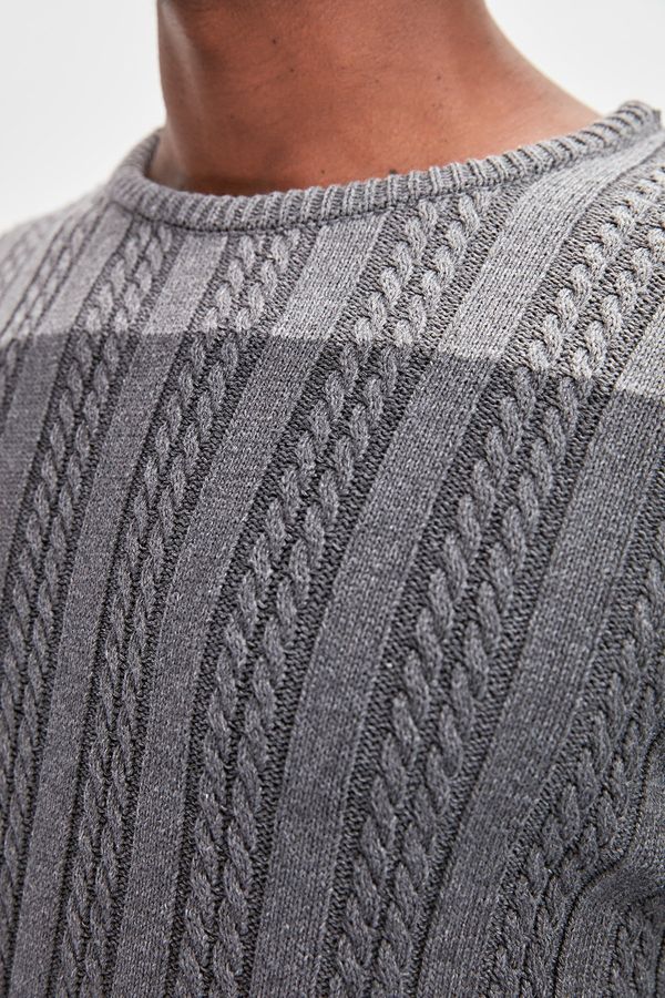 Trendyol Trendyol Men's Gray Paneled Braids Knitwear Sweater